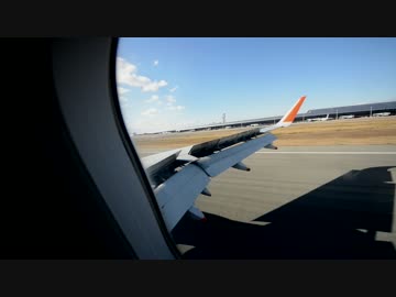 機窓：Jetstar Airbus A320　雲突入＋関西国際空港着陸