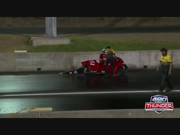 真剣だがギャグにしか見えんｗｗ世界一シュールなバイクドラッグレース