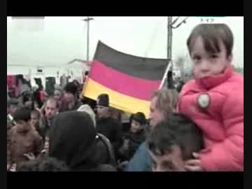 Merkel母さん私達を助けてwマケドニアの心変りに期待し待ち続ける移民