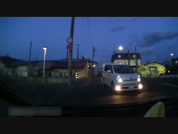 対向車線を逆走してきて逆ギレされる
