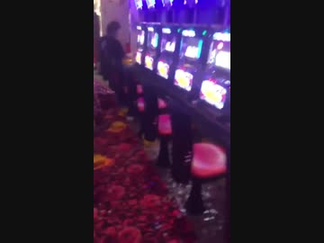 震度７の地震が起きてもスロットを打ち続けるスロカスｗｗｗ