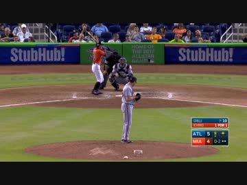 イチロー、9回に同点タイムリーヒットを放つ