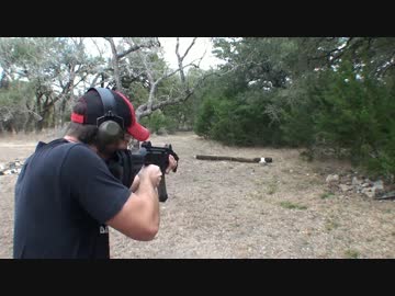 【衝撃映像】 チタンは本当に弾丸を防ぐのか？ 【検証動画】