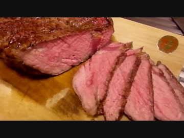 １キロメガステーキと２種類の付け添えと１種類のソース