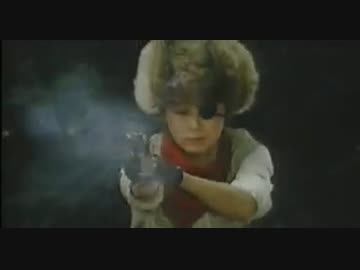 Golden Queen’s Commando 3/4