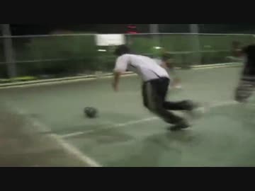 【メッシも認めた】超絶テクニシャンがフットサルやった結果ｗｗｗｗｗ