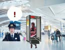 空港を警備するホモコップ.B787