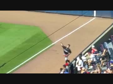 イチロー（４２）　今日も元気にノーバンストライク大遠投