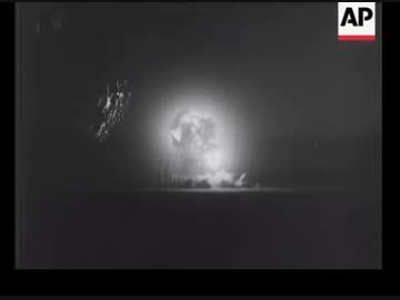 デザートロックとドアステップと空軍原爆投下演習報道 (1953)