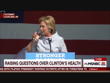 ヒラリー・クリントンが黄緑色の謎の物体を吐きだす