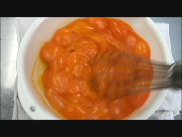 タマゴ50個の黄身をマッハでまぜまぜしたらスゲェ！【孵化作業】
