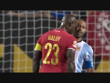 サッカーで熱くなってしまったシーン