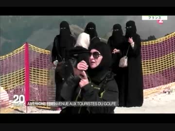 批判受けてヒジャブでの授業を許可？Muslim旅行者頼りのAustriaブルカOK!