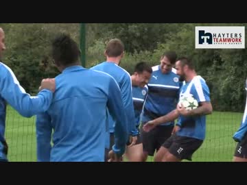 チームメイトからいじめを受ける岡崎慎司