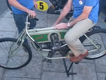 １９１２年式星型エンジンバイク