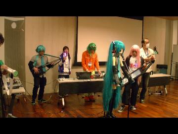 【VOCACON2016】インタラクティブゾーン Vocalo Chip Makers＆HRI-2 ライブ　Innocence