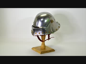 兜を飾るためのスタンドがなかったため、作ります。