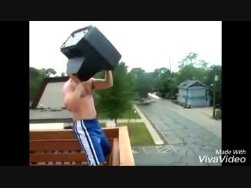 ブラウン管テレビ　破壊 　逆再生