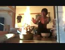 部屋の中で焚き火をするヒカキンチルドレン