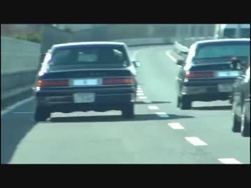 長時間におよび安倍総理の車をストーキングする男　3分まとめ