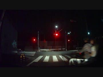 タクシーに轢き殺されそうになるDQNヤンキーに草wwww