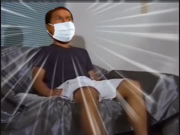 インフルエンザなのにインタビューを受ける先輩