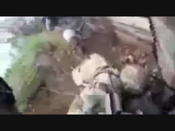 撮影者本人が銃撃戦により死亡する瞬間