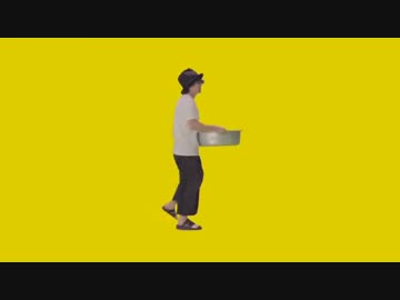 何かを運ぶ山田孝之YB