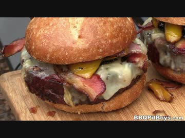 スモークウイスキーチーズバーガー