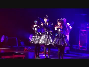 バランス崩しても歌は全くぶれないSU-METAL