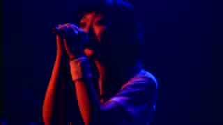 愛の謳 -every little thing 2003 tour MANY PIECES