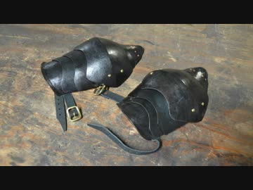 普段使い用の甲冑を作る。黒鉄の軽肩鎧。