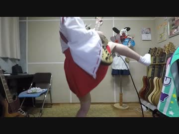 巫女さんが「ぼくのフレンド」のベースを演奏したのだ