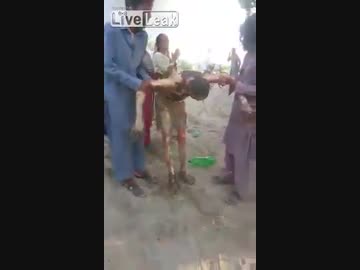 【地獄絵図】パキスタンでローリー爆発132人死亡の現場（グロ注意）