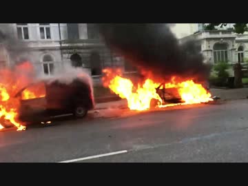 G20 Hamburg:反対派抗議デモが案の定暴徒化し投石 放火 略奪のお祭り騒ぎw