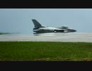 F-16 Fighting Falconの離陸×2(無線付き)