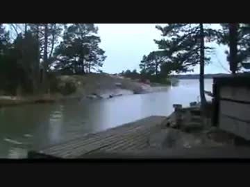 川に雷が落ちるとこうなる