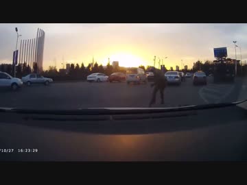 オラついた自転車のDQNを盛大に轢いてしまった結果ｗｗｗ