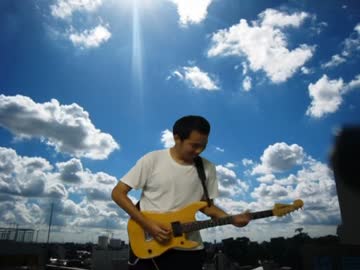既に冷たくなった遠野に愛を歌いかける先輩