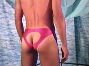ネクタイがデカすぎる男 2作目(フル)