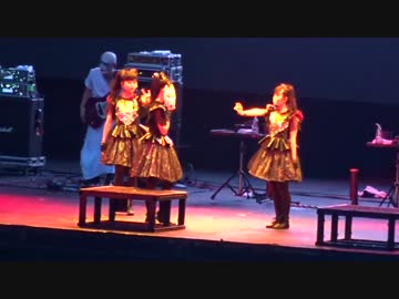 変顔で首カクカクするモアちゃん サマソニ東京2017 MARINE STAGE (Fancam)