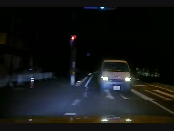 【ドラレコ】居眠り？正面衝突(03：00頃から見てね)