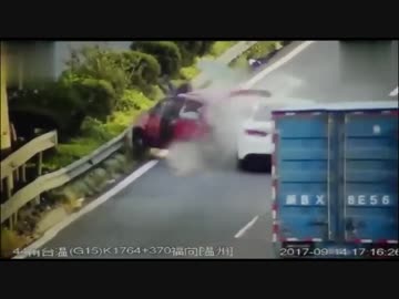 【ドラレコ】2017年　世界の交通事情2【ビデオショック】