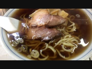 中華ソバ３００円とヤワラカイ焼ソバ３５０円(珍々亭)