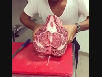 骨付きリブロースステーキ