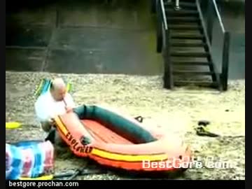 【グロ注意】空気が逆流して顔が爆散