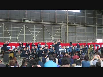 浜松でもノリノリで「ようこそジャパリパークへ」を演奏する自衛隊