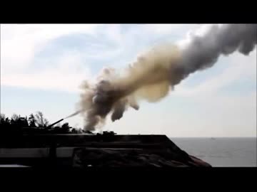 【フィンランド】30.5cm連装沿岸砲の射撃