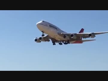 エンジン５発のB747