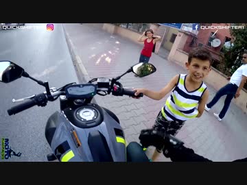 世界のバイク乗り2　THIS IS WHY EVERYONE LOVES BIKERS _ BIKERS ARE NICE